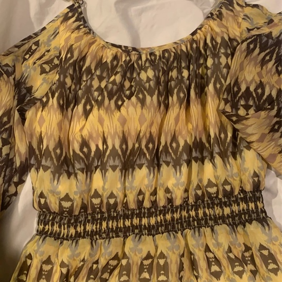 NWT Boho Yellow Cold Shoulder Dress Size Medium - Picture 3 of 6